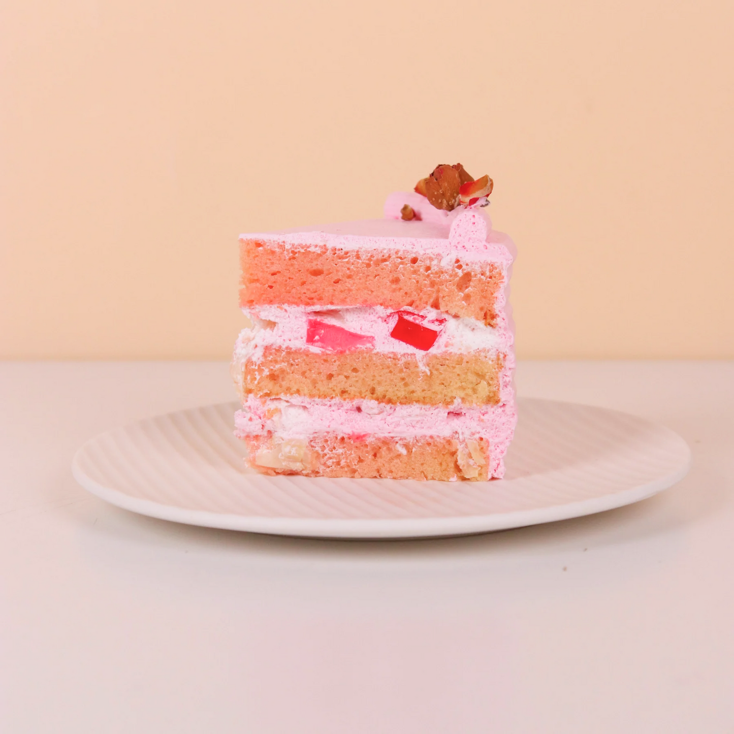 Gâteau rose au bonheur de la vanille