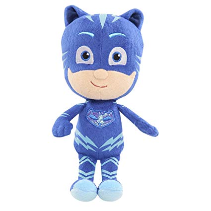 Les Pyjamasques présentent un chat en peluche